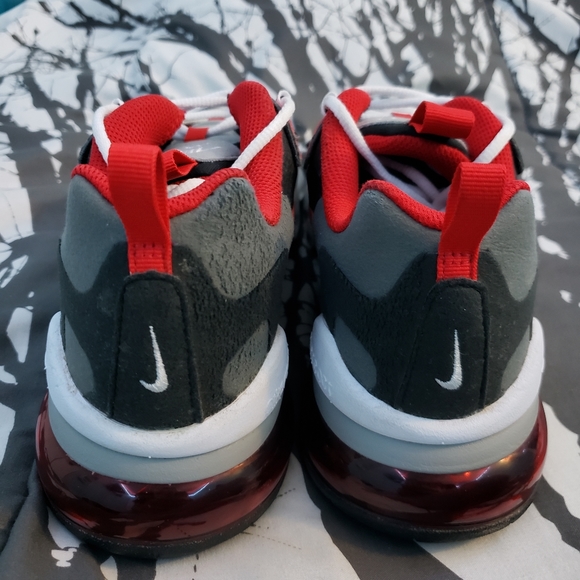 Nike shoes air max 270 react - Picture 4 of 5